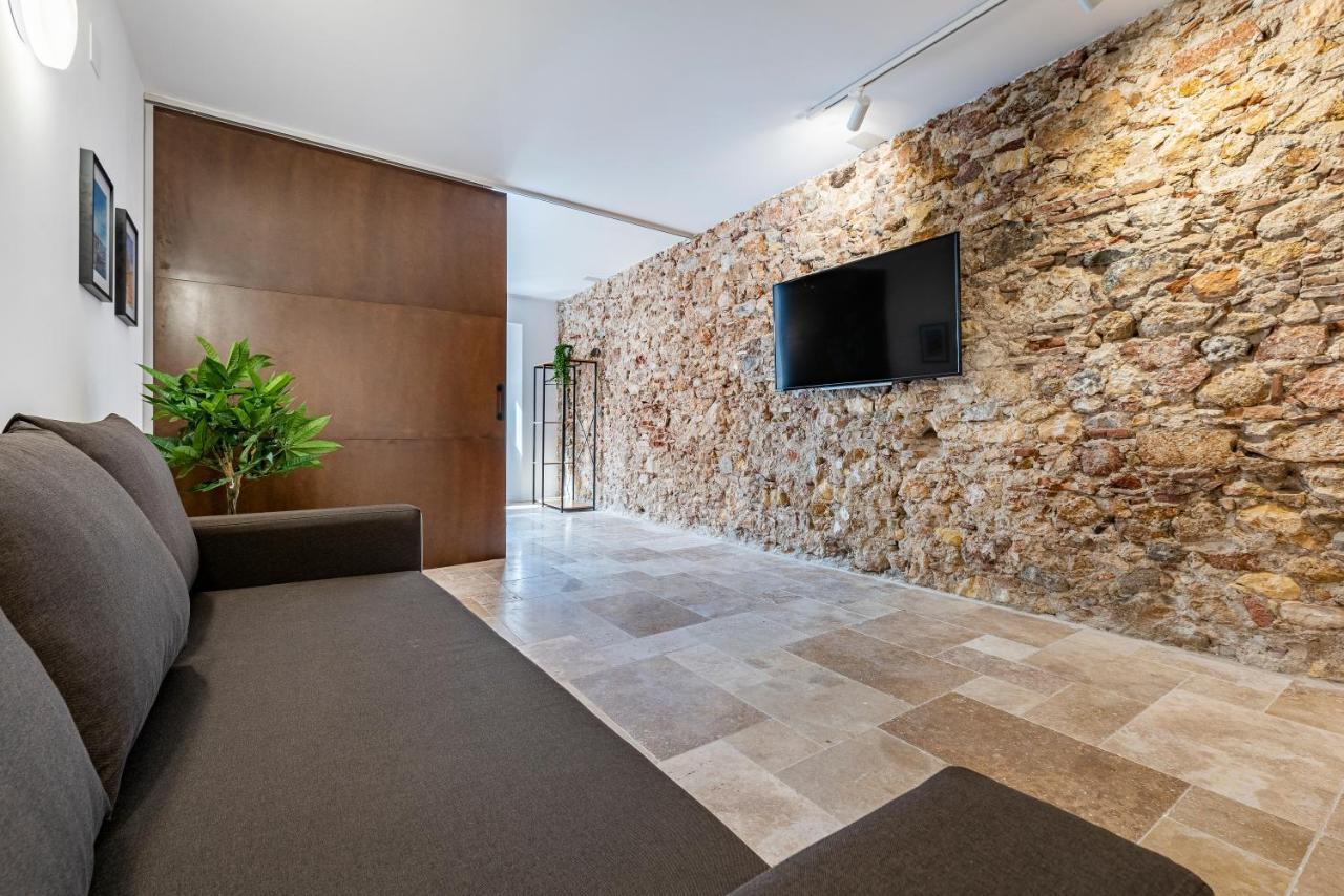 Stone Wall Apartment En Barri Port Maritim تاراغونا المظهر الخارجي الصورة